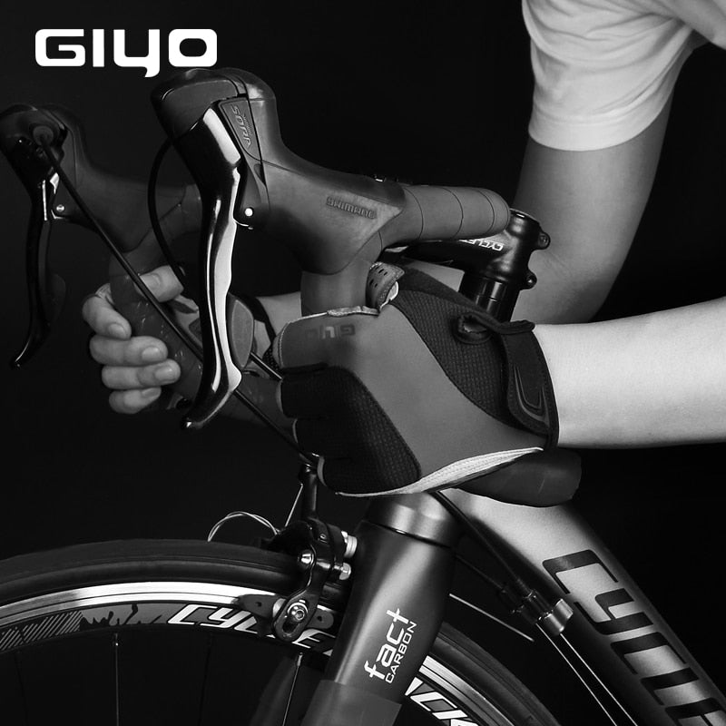 Luvas de bicicleta GIYO Meio dedo Luvas de esportes ao ar livre para homens e mulheres Almofada de gel respirável MTB Corrida de estrada Luvas de ciclismo DH